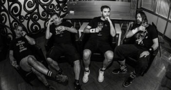 EL RENO RENARDO presenta su álbum de aniversario «Queso Fresco, Queso Curao»