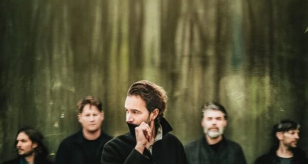 Editors anuncia fechas en España para 2027