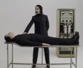 Marilyn Manson estrena vídeo «Front toward enemy»